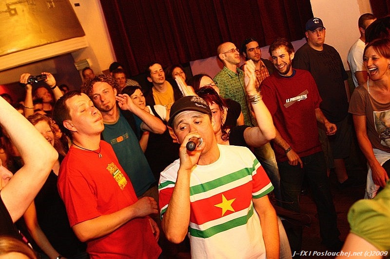 FREE MONDAYS  - Pondělí 20. 4. 2009